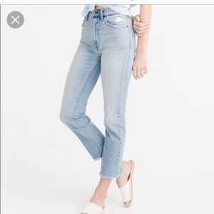 Abercrombie High Waisted Straight Jeans